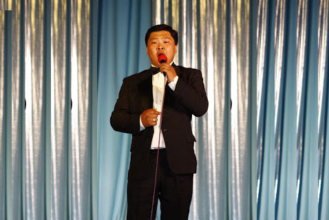 А.Сайнбаяр: Дуурийг хоёр цаг дуулахад хагас жил бэлтгэл хийдэг